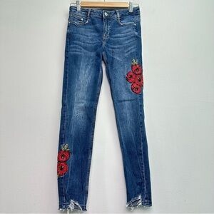 Zara Floral Embroidered Skinny Denim Raw hem Jeans Size 2